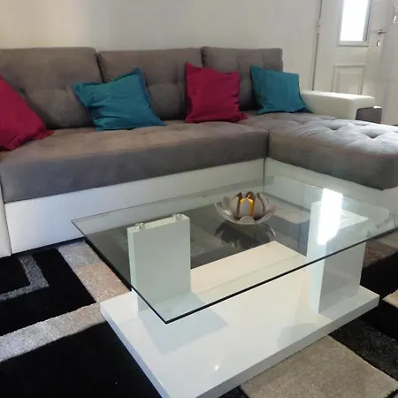 Le Du Tanon Holiday home *