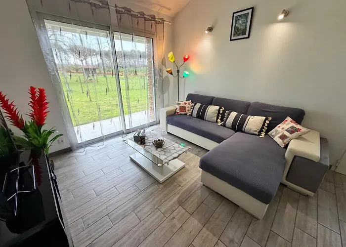 Le Du Tanon بيت للعطل *